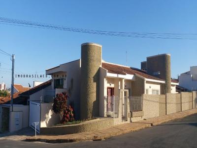 Casa para Venda, em So Jos do Rio Pardo, bairro Jardim Santa Tereza, 4 dormitrios, 4 banheiros, 1 sute, 2 vagas