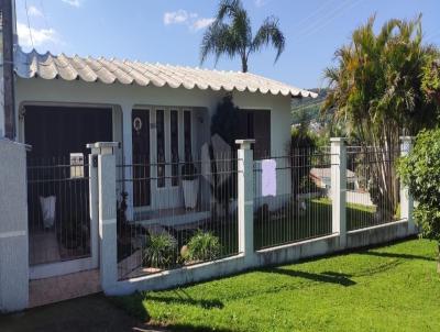 Casa para Venda, em Santa Cruz do Sul, bairro Santo Antnio, 3 dormitrios, 2 banheiros, 1 sute, 2 vagas
