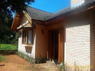 Casa para Venda, em Campos do Jordo, bairro Jardim Cataguases, 3 dormitrios, 1 banheiro, 2 sutes