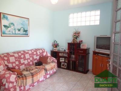 Chácara para Venda, em Itapetininga, bairro Vila La Brunetti, 3 dormitórios, 1 banheiro, 1 suíte, 2 vagas
