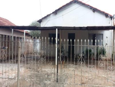 Casa para Venda, em Araatuba, bairro PARASO, 3 dormitrios, 1 banheiro, 1 sute, 4 vagas