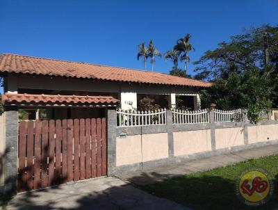 Casa Plana/Usada para Venda, em Saquarema, bairro Gravatá, 2 dormitórios, 2 banheiros