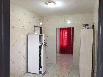 Casa para Venda, em Ourinhos, bairro VILA CHRISTONI, 2 dormitrios, 1 banheiro, 1 sute, 2 vagas