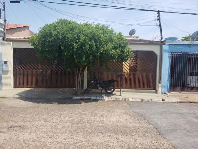 Casa para Venda, em Cuiabá, bairro Coophamil, 2 dormitórios, 2 banheiros, 1 suíte, 3 vagas