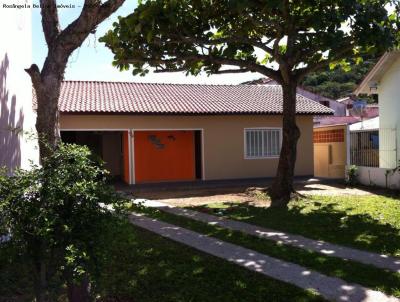 Casa para Locao, em Bombinhas, bairro Morrinhos, 4 dormitrios, 2 banheiros, 1 sute