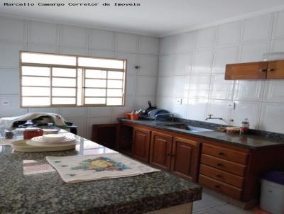 Casa para Venda, em Bragança Paulista, bairro Jardim Aguas Claras, 4 dormitórios, 3 banheiros, 1 suíte, 1 vaga