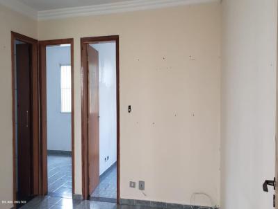 Apartamento para Venda, em Guarulhos, bairro JARDIM ADRIANA, 2 dormitrios, 1 banheiro, 1 vaga
