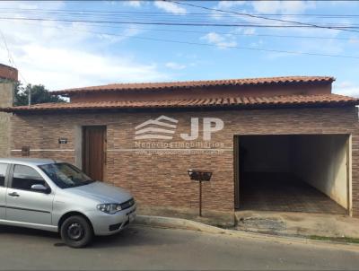 Casa para Venda, em Montes Claros, bairro MONTE CARMELO 2, 3 dormitrios, 1 banheiro, 2 vagas