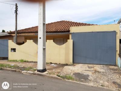 Casa para Locação, em Jaguariaíva, bairro Lagoão, 2 dormitórios, 1 banheiro, 2 vagas
