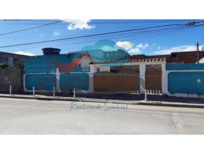 Casa para Venda, em Rio das Ostras, bairro Cidade Beira Mar, 2 dormitrios, 1 banheiro, 1 vaga