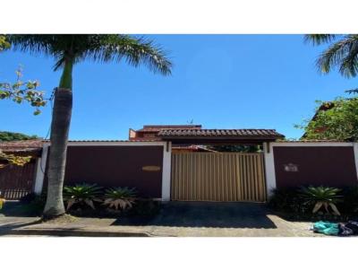 Casa para Venda, em Rio das Ostras, bairro Jardim Campomar, 4 dormitrios, 3 banheiros, 4 vagas