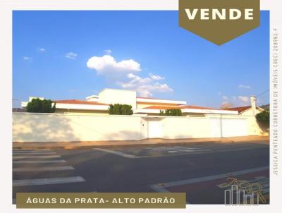 Casa para Venda, em guas da Prata, bairro Jardim Vila Rica, 3 dormitrios, 1 banheiro, 3 sutes, 4 vagas