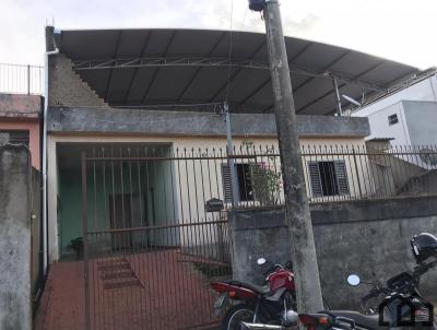 Casa para Venda, em Formiga, bairro Areias Brancas, 5 dormitrios, 1 banheiro, 1 sute, 2 vagas