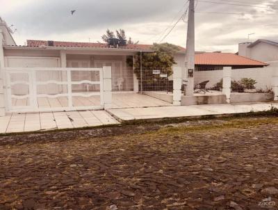 Casa para Venda, em Balnerio Gaivota, bairro Itapu, 3 dormitrios, 2 banheiros, 1 sute, 2 vagas