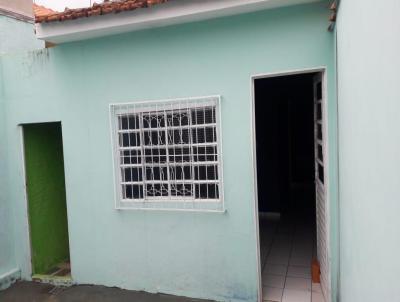 Casa para Locao, em Ibat, bairro Jardim Mariana, 1 dormitrio, 1 banheiro, 1 vaga