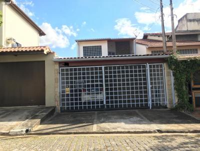 Sobrado para Venda, em Cruzeiro, bairro Jardim Primavera, 3 dormitrios, 2 banheiros, 1 sute, 3 vagas