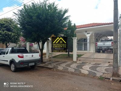 Casa para Venda, em Paranava, bairro Centro, 4 dormitrios, 4 banheiros, 1 sute, 3 vagas