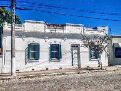 Casa para Venda, em So Loureno do Sul, bairro CENTRO, 3 dormitrios, 2 banheiros, 1 vaga