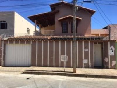 Casa para Venda, em Montes Claros, bairro Santa Rita II, 4 dormitrios, 3 banheiros, 1 sute, 1 vaga