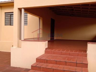 Casa para Venda, em Barretos, bairro Centro, 3 dormitrios, 2 banheiros, 5 vagas