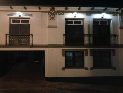 Apartamento para Temporada, em Ouro Preto, bairro , 2 dormitrios, 1 banheiro