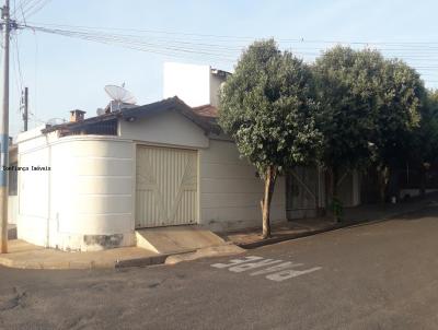Casas 3 e 4 Quartos para Venda, em Promisso, bairro Vila N.O.B., 3 dormitrios, 2 banheiros, 2 vagas