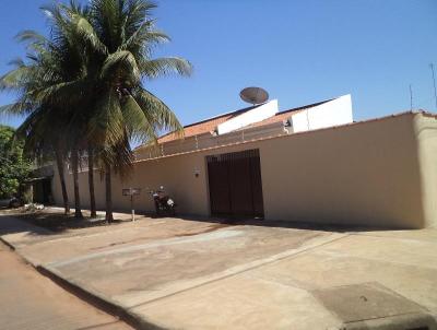 Casa para Venda, em Cceres, bairro Jardim Celeste, 3 dormitrios, 3 banheiros, 1 sute, 1 vaga