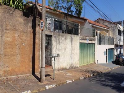 Casa para Venda, em Presidente Prudente, bairro Vila Boscoli, 3 dormitrios, 2 banheiros, 1 sute, 2 vagas