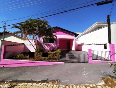 Casa para Locao, em So Jos do Rio Pardo, bairro Centro, 3 dormitrios, 2 banheiros, 2 vagas
