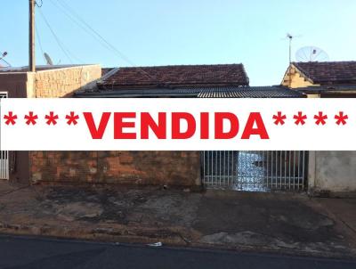 Casa para Venda, em Ourinhos, bairro ITAJUBI, 2 dormitrios, 1 banheiro, 2 vagas