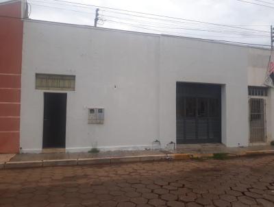 Casa Comercial para Venda, em Cceres, bairro Centro, 3 dormitrios, 2 banheiros, 1 sute, 1 vaga