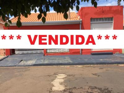 Casa para Venda, em Ourinhos, bairro COHAB, 3 dormitrios, 1 banheiro, 2 vagas