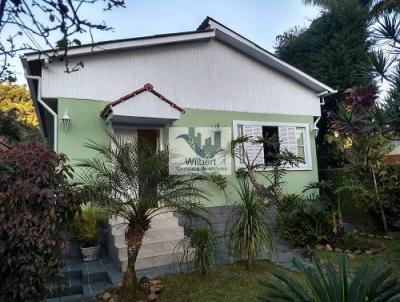 Casa para Venda, em Petrpolis, bairro Duarte da Silveira, 3 dormitrios, 3 banheiros, 2 vagas