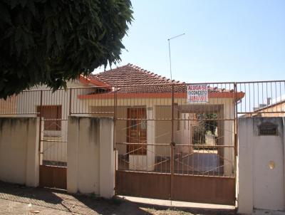 Casa 3 dormitrios para Locao, em Mato, bairro Centro, 3 dormitrios, 2 banheiros, 2 vagas