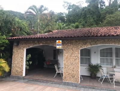 Casa para Venda, em Rio de Janeiro, bairro Jacarepagu, 4 dormitrios, 4 banheiros, 2 sutes, 2 vagas