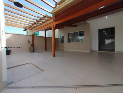 Casa Duplex para Venda, em Rio das Ostras, bairro Jardim Marila, 4 dormitrios, 2 banheiros, 1 sute, 1 vaga