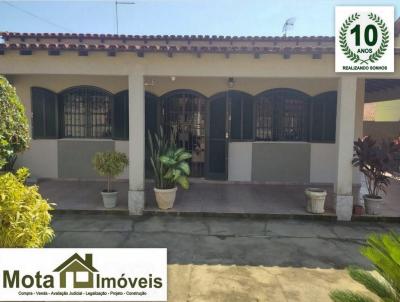 Casa para Venda, em Araruama, bairro Pontinha, 5 dormitrios, 4 banheiros, 2 sutes, 4 vagas
