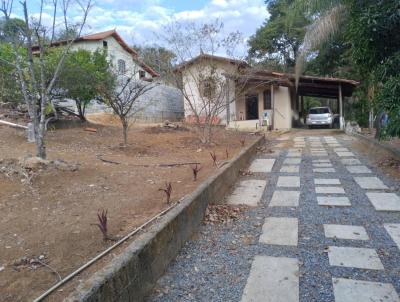 Casa para Venda, em Capim Branco, bairro Centro, 2 dormitrios, 2 banheiros, 5 vagas