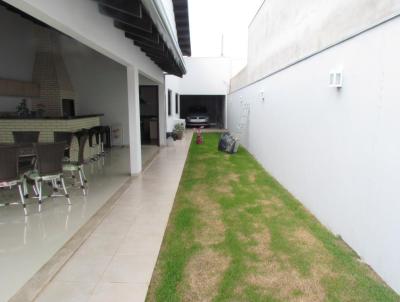 Casa para Venda, em Tangar da Serra, bairro VILA ALTA III, 3 dormitrios, 3 banheiros, 2 sutes, 2 vagas