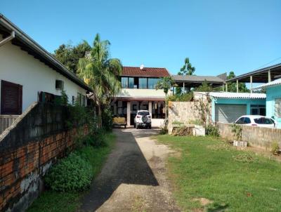 Casa para Venda, em Biguau, bairro Praia Joo Rosa, 2 dormitrios, 2 banheiros, 1 sute, 1 vaga