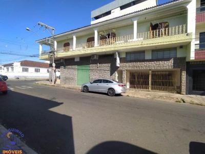 Casa para Venda, em Alfenas, bairro Centro, 5 dormitrios, 2 banheiros, 1 sute, 4 vagas