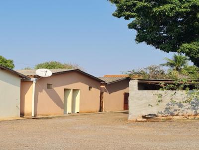 Casa em Condomnio para Locao, em Nioaque, bairro Centro, 2 dormitrios, 1 banheiro, 1 vaga