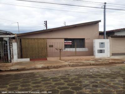 Casa para Venda, em Avar, bairro Vila Martins, 2 dormitrios, 1 banheiro