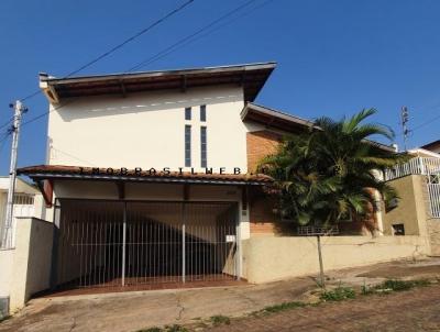 Casa para Venda, em So Jos do Rio Pardo, bairro Vila Pereira, 3 dormitrios, 1 banheiro, 1 sute, 2 vagas