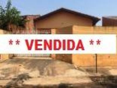 Casa para Venda, em Ourinhos, bairro JARDIM VALE DO SOL, 2 dormitrios, 1 banheiro, 2 vagas