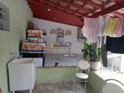 Casa para Venda, em Valinhos, bairro Parque Portugal, 3 dormitrios, 1 banheiro, 3 vagas