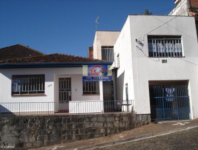 Casa para Locação, em Ponta Grossa, bairro Centro, 2 dormitórios, 1 banheiro, 1 vaga