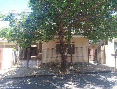 Casa para Venda, em Presidente Prudente, bairro Jardim Aviao, 3 dormitrios, 4 banheiros, 1 sute