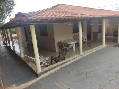 Casa para Venda, em , bairro Parque Furquim, 3 dormitrios, 1 banheiro, 6 vagas