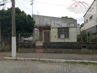 Casa para Venda, em Resende, bairro Centro, 6 dormitrios, 2 banheiros, 4 vagas